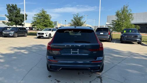 Denim Blue Metallic 2025 Volvo XC60 B5 Ultra