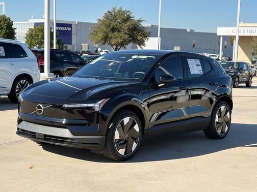 Onyx Black 2026 Volvo EX30 Twin Motor Plus