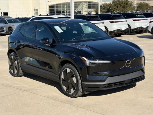 2026 Volvo EX30 Twin Motor Plus