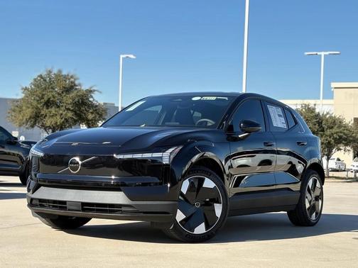 2026 Volvo EX30 Twin Motor Plus