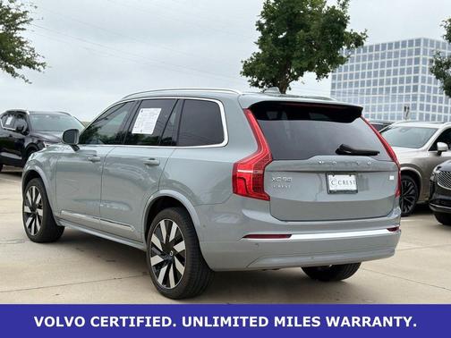 Vapour Gray Metallic 2024 Volvo XC90 Recharge Plug-In Hybrid T8 Plus Bright Theme 7 Passenger