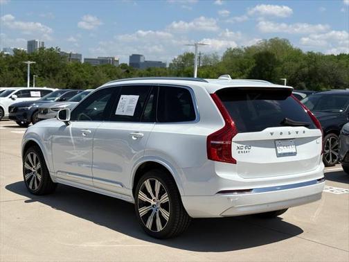 2022 Volvo XC90 Recharge Plug-In Hybrid T8 Inscription Expression 6 Passenger