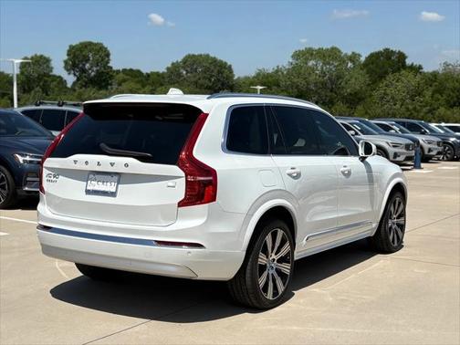 2022 Volvo XC90 Recharge Plug-In Hybrid T8 Inscription Expression 6 Passenger