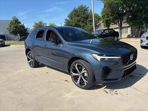 2025 Volvo XC60 Plug-In Hybrid T8 Ultra