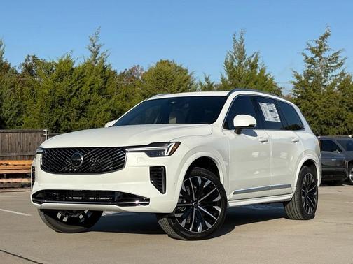 2026 Volvo XC90 B6 Plus 6-Seater