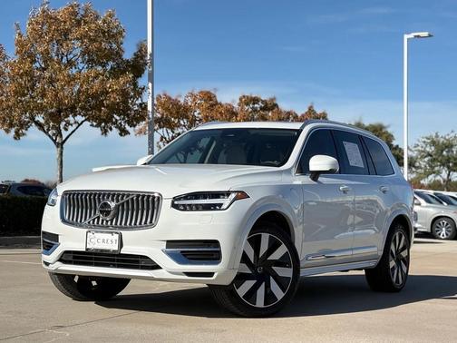 2024 Volvo XC90 Recharge Plug-In Hybrid T8 Plus Bright Theme 7 Passenger