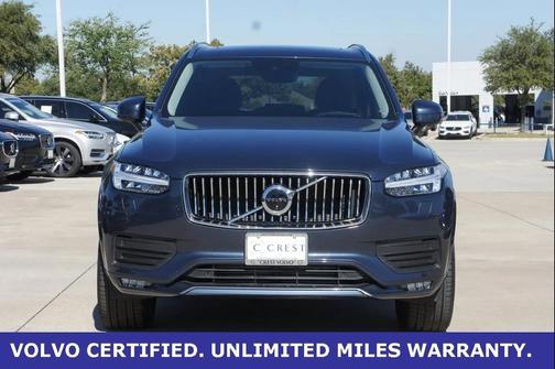 2022 Volvo XC90 T5 Momentum