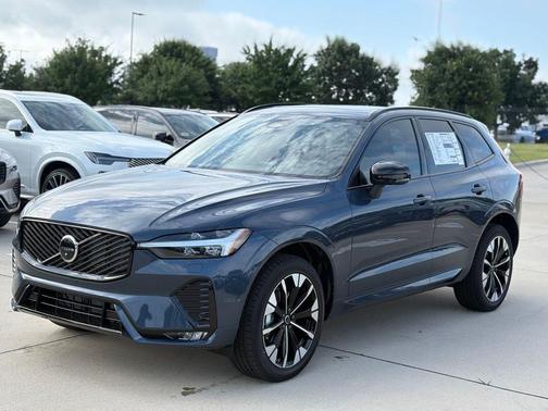 Denim Blue 2026 Volvo XC60 B5 Plus