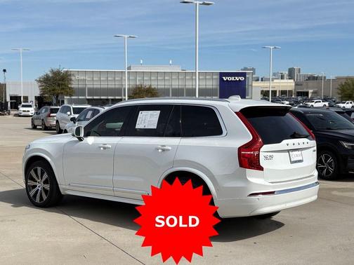 Crystal White Metallic 2024 Volvo XC90 Plus AWD
