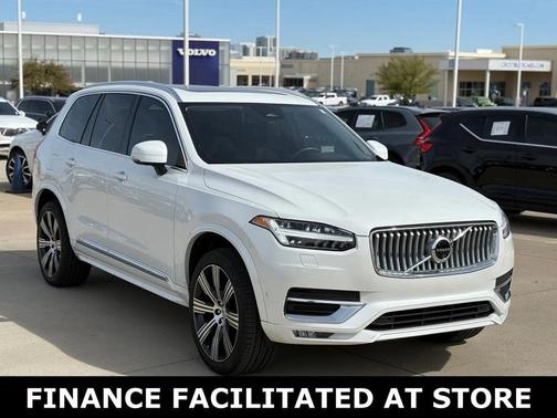 2024 Volvo XC90 Plus AWD