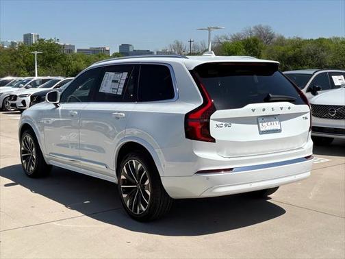 2025 Volvo XC90 Plug-In Hybrid T8 (2025.5) Plus 7-Seater