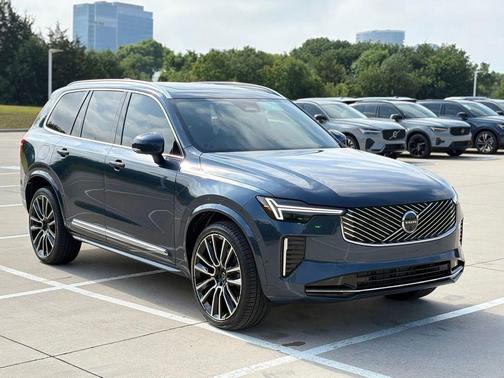 Denim Blue 2026 Volvo XC90 B6 Ultra 6-Seater