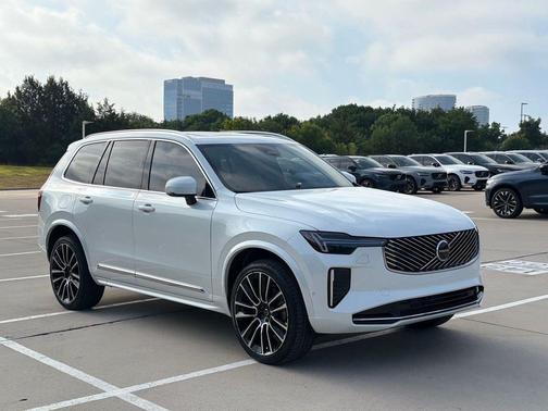 Crystal White 2026 Volvo XC90 B5 Plus 6-Seater
