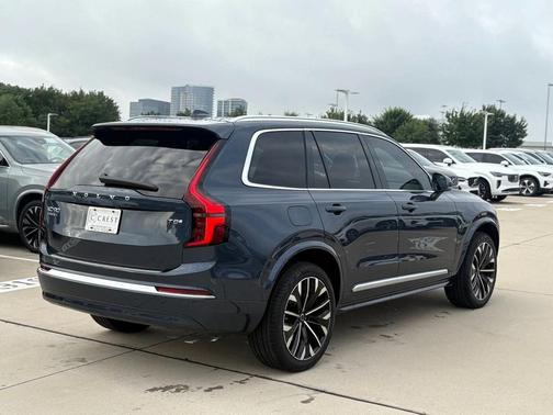 Denim Blue 2026 Volvo XC90 Plug-In Hybrid T8 Plus 7-Seater
