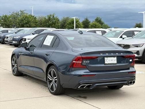 2022 Volvo S60 Recharge Plug-In Hybrid T8 R-Design