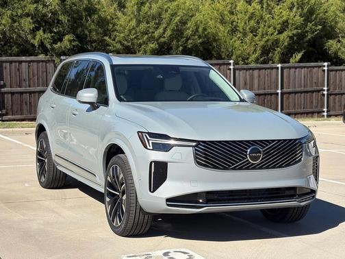 2026 Volvo XC90 B6 Ultra 7-Seater