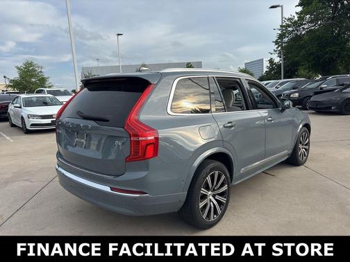 Thunder Gray Metallic 2023 Volvo XC90 B6 Plus 7-Seater