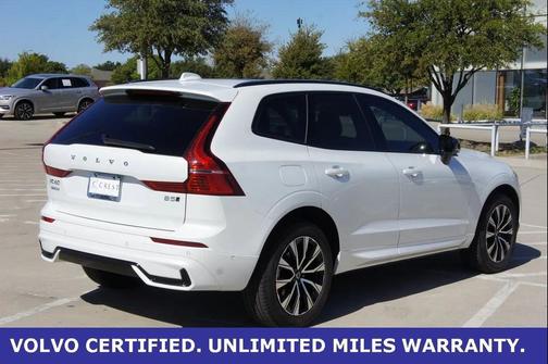 2025 Volvo XC60 B5 Plus