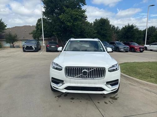 2022 Volvo XC90 Recharge Plug-In Hybrid T8 Inscription 6 Passenger