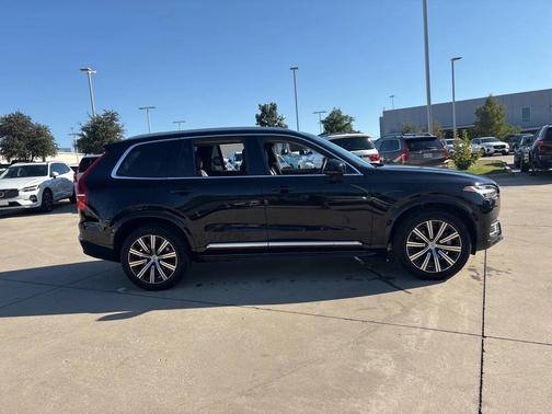 2025 Volvo XC90 B6 Plus 7-Seater