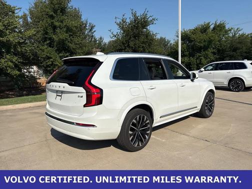 2025 Volvo XC90 B6 Plus 7-Seater