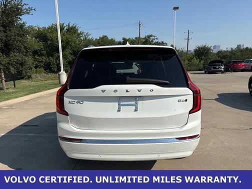 2025 Volvo XC90 B6 Plus 7-Seater