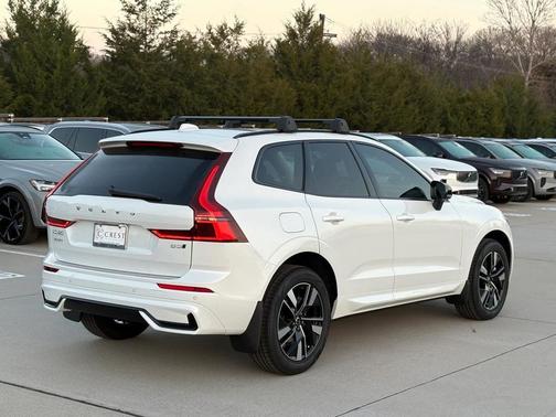 2026 Volvo XC60 B5 Core