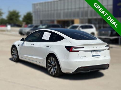 Pearl White Multi-Coat 2024 Tesla Model 3 Long Range