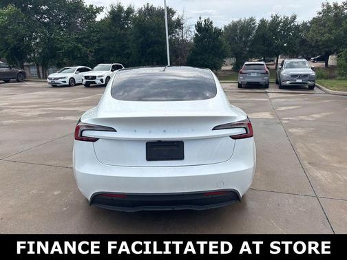 Pearl White Multi-Coat 2024 Tesla Model 3 Long Range