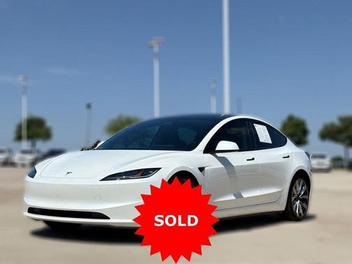 Pearl White Multi-Coat 2024 Tesla Model 3 Long Range