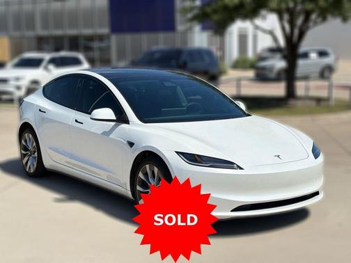 Pearl White Multi-Coat 2024 Tesla Model 3 Long Range