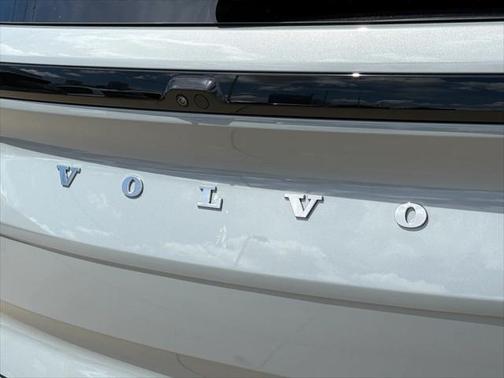 2025 Volvo EX90 Twin Motor Ultra 7-Seater