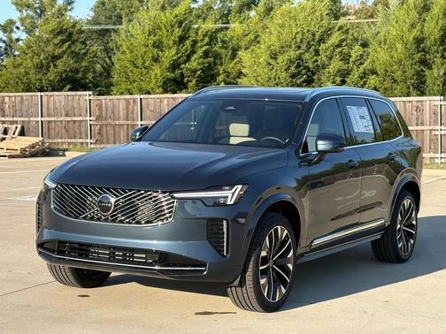 2026 Volvo XC90 B5 Core