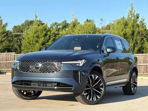 2026 Volvo XC90 B5 Core