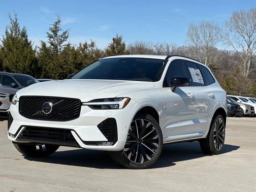 2026 Volvo XC60 B5 Ultra