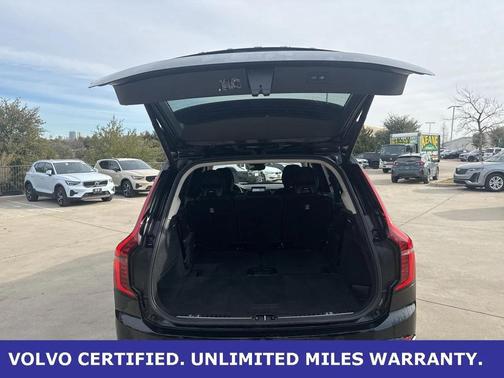 2025 Volvo XC90 B6 Plus 7-Seater