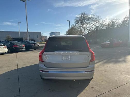 2023 Volvo XC90 B6 Plus 7-Seater