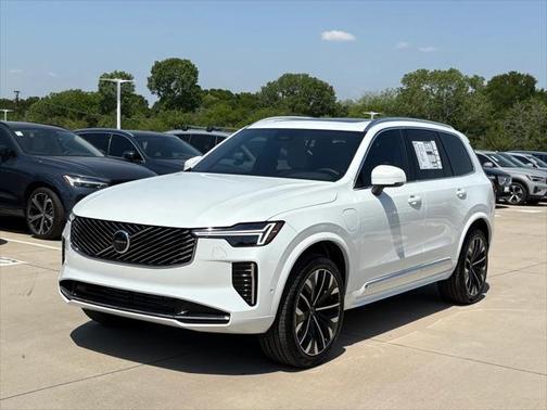 2025 Volvo XC90 Plug-In Hybrid T8 (2025.5) Plus 7-Seater