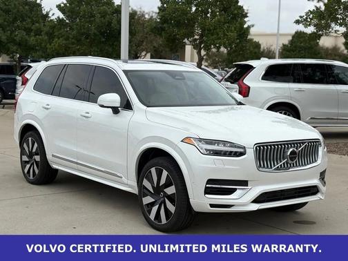 2024 Volvo XC90 Recharge Plug-In Hybrid T8 Plus Bright Theme 7 Passenger