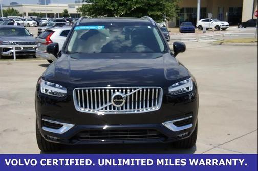 2024 Volvo XC90 B6 Plus Bright Theme