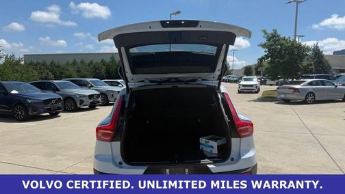 Cloud Blue 2025 Volvo XC40 B5 Plus Bright Theme