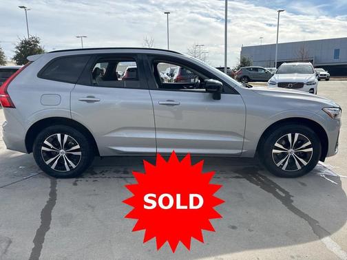 2025 Volvo XC60 B5 AWD