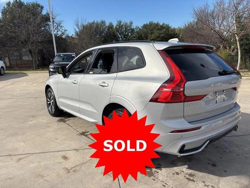 2025 Volvo XC60 B5 AWD