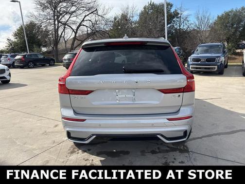 2025 Volvo XC60 B5 AWD