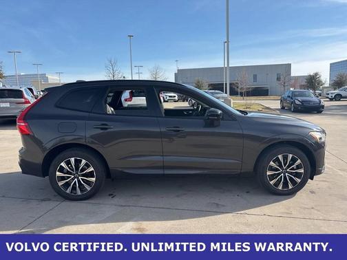 2025 Volvo XC60 B5 AWD