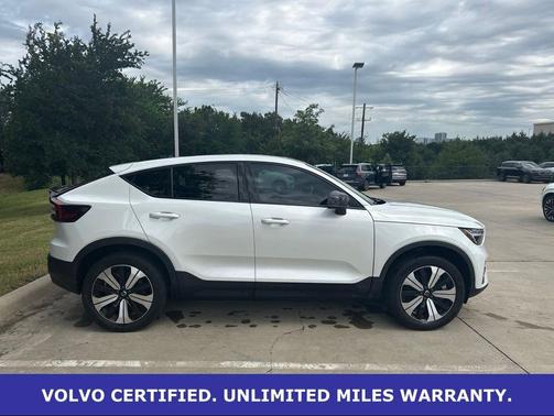 Crystal White Metallic 2023 Volvo C40 Recharge Pure Electric Twin AWD