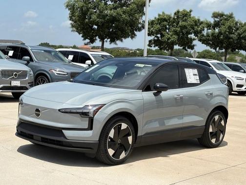 2025 Volvo EX30 Twin Motor Plus