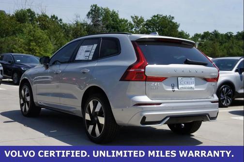 2025 Volvo XC60 Plug-In Hybrid T8 Plus