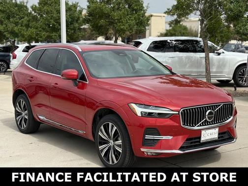 2023 Volvo XC60 B5 Ultimate Bright Theme