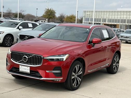 2023 Volvo XC60 B5 Ultimate Bright Theme